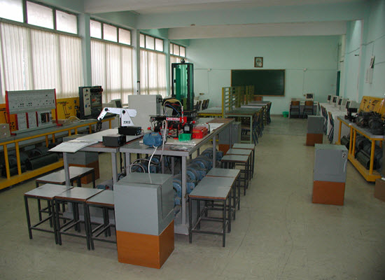 550x400 aithusa epal