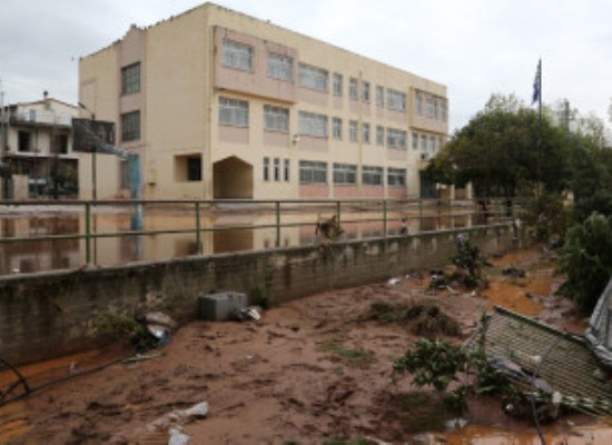 dgkfhdk5 353x221.jpg 550 400