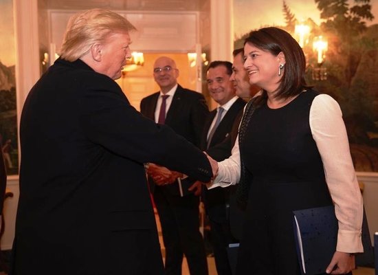 rsz με τον Πρόεδρο των ΗΠΑ κdonald trump
