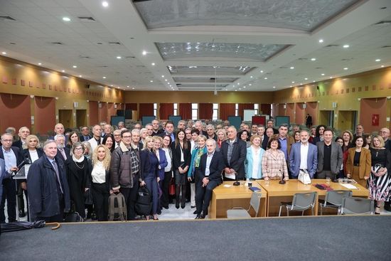 11be9f79 b00a 4aea b726 06e7b5e2443d