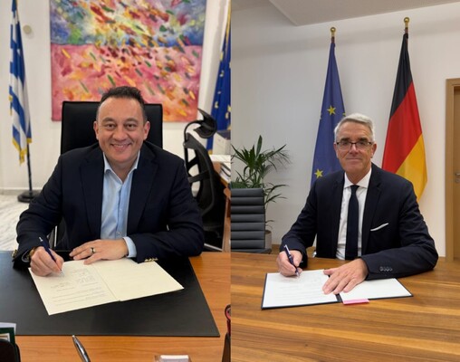 24a151101 9e6b 4fbf b971 77f09162ded6