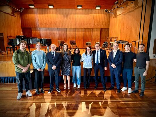 6baedce8 51ee 4345 bd10 a8b4cc19b0de