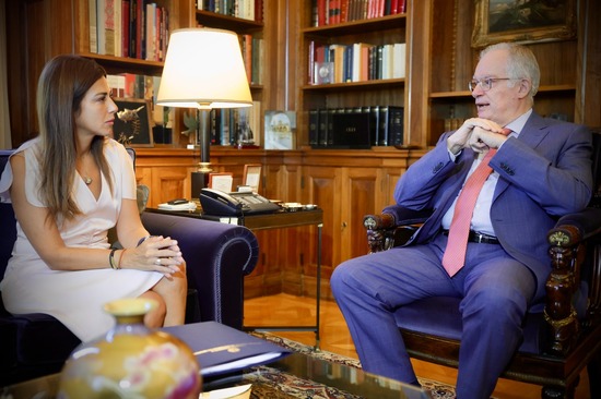 e123f50b 360c 4497 9b79 5f3dbdd95429